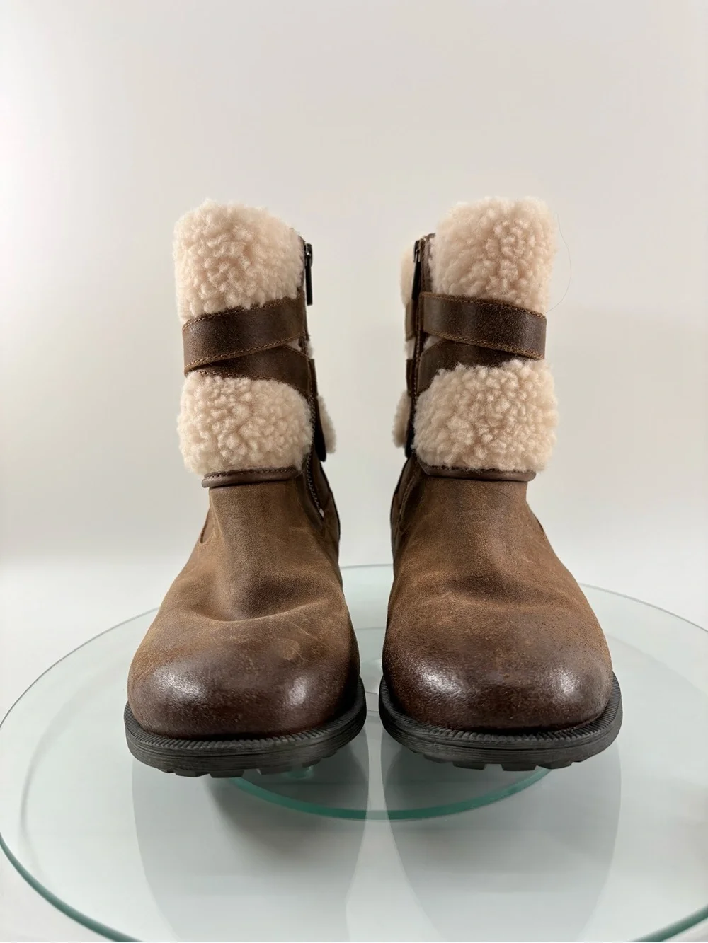 UGG Blayre Boots Chestnut Shearling Moto Buckle Zip Leather Women’s Size 8
